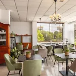 Stephanos Aparthotel 4*