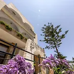 Stephanos 4* Polis