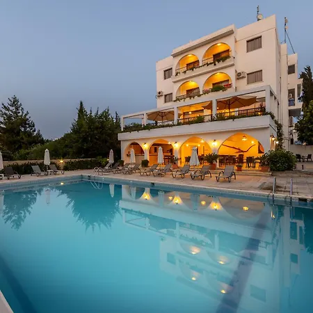 Stephanos Aparthotel