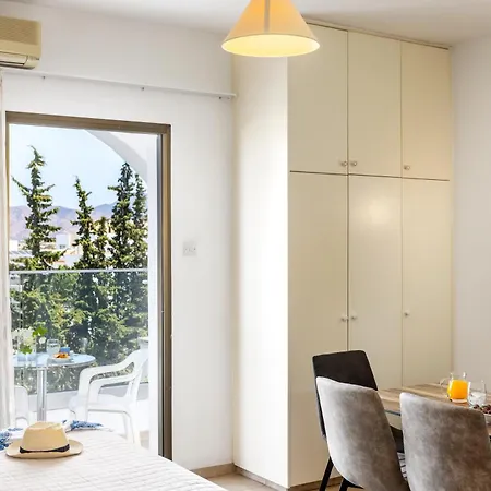 Hotel apartamentowy Stephanos