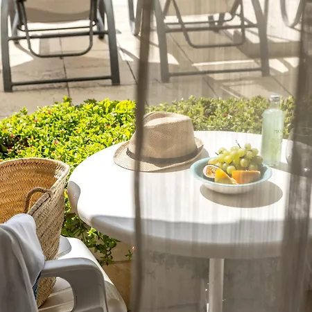 Stephanos 4* Πόλη