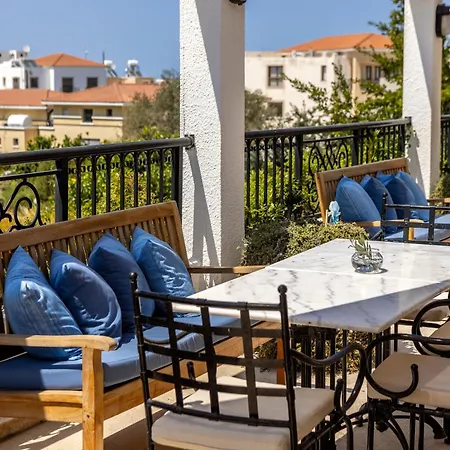 Aparthotel Stephanos