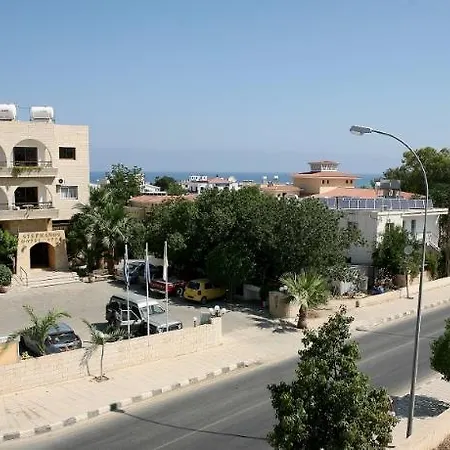 Stephanos 4* Πόλη