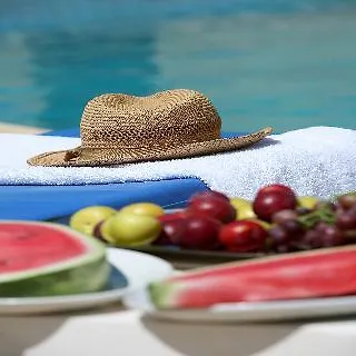Aparthotel Stephanos