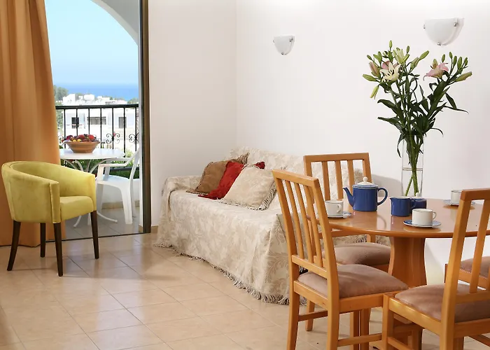 Stephanos Aparthotel