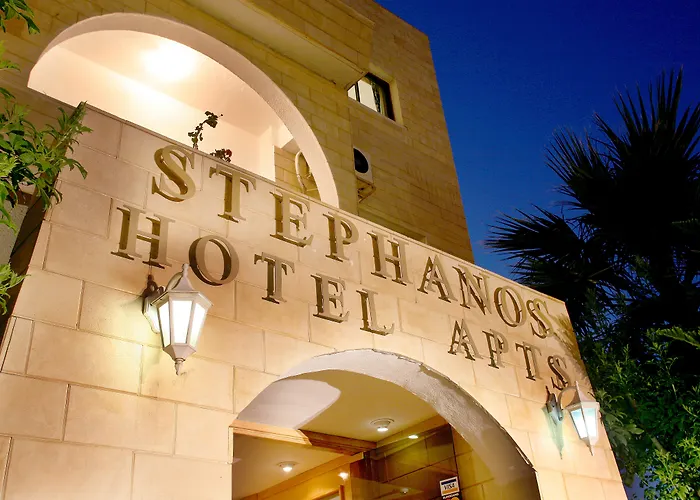 Stephanos Aparthotel Polis
